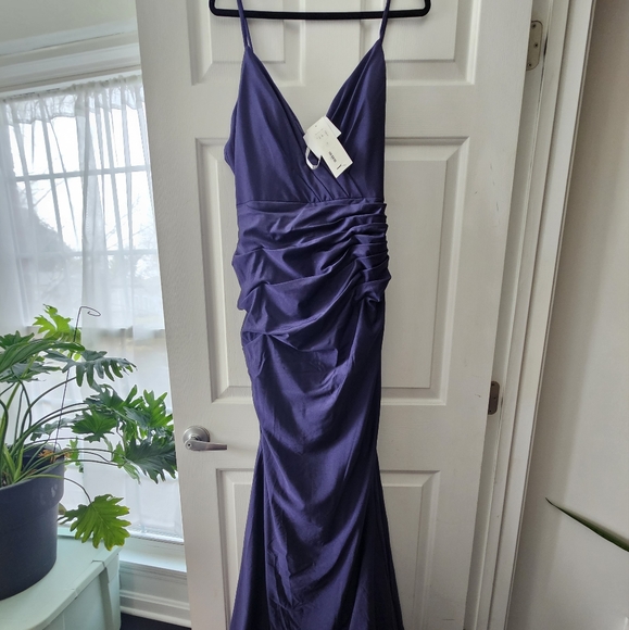 Bari Jay Formal Gown 2000 - Picture 3 of 10